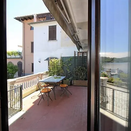 The Indipendent View Pella